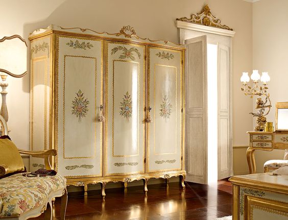 4 kiểu tủ treo quần áo đẹp được ưa chuộng nhất hiện nay